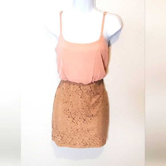 💚5/$25 Poetry Combo Elegant Cream Beige Lace & Pink Chiffon Mini Dress Sz Small - Picture 1 of 7